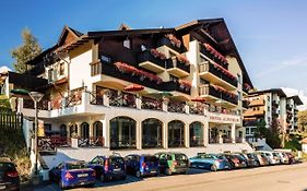Hotel Alpenruh-Micheluzzi